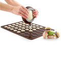 Lékué Macaron Baking Mat 40cm x 30cm